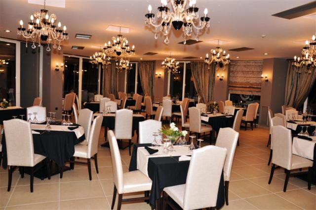 Amalias Hotel Kourouta Exterior foto